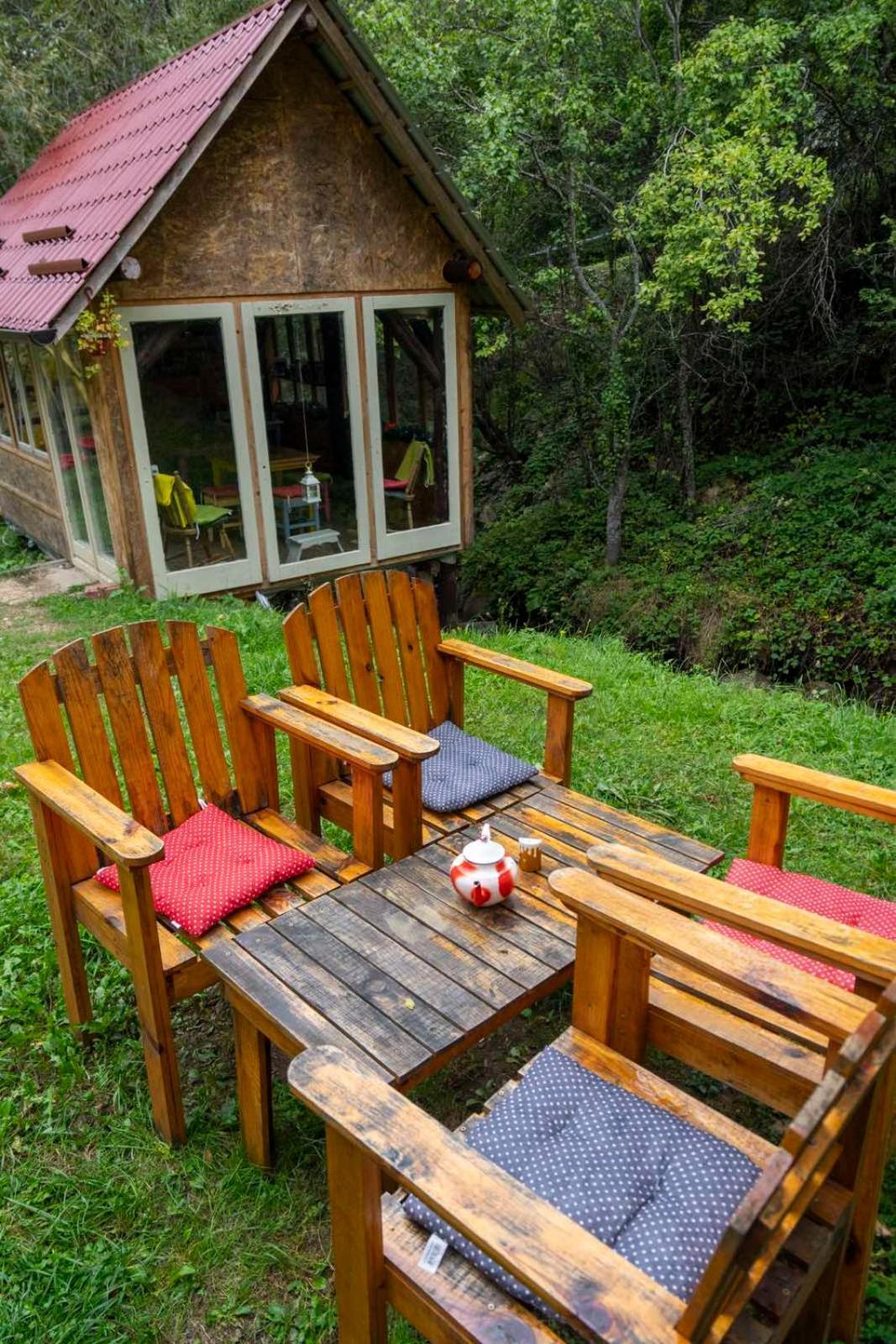 Apartamento Zimska Idila Crni Vrh Exterior foto